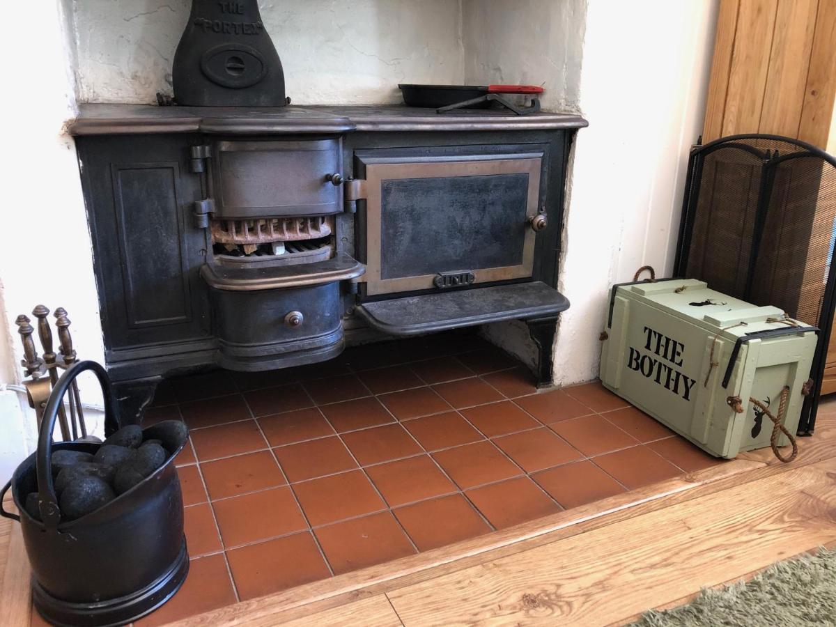 Rosemount Bothy - Highland Cottage Garve Esterno foto