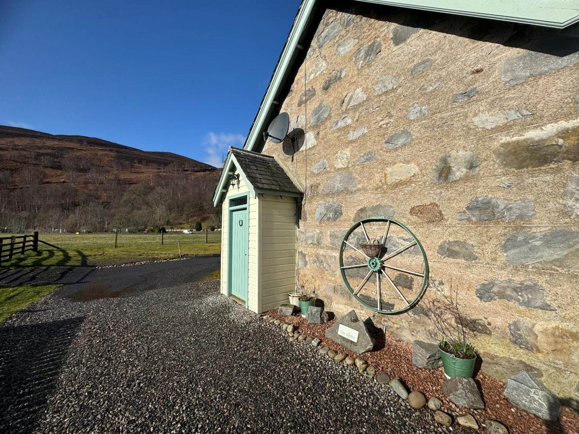 Rosemount Bothy - Highland Cottage Garve Esterno foto